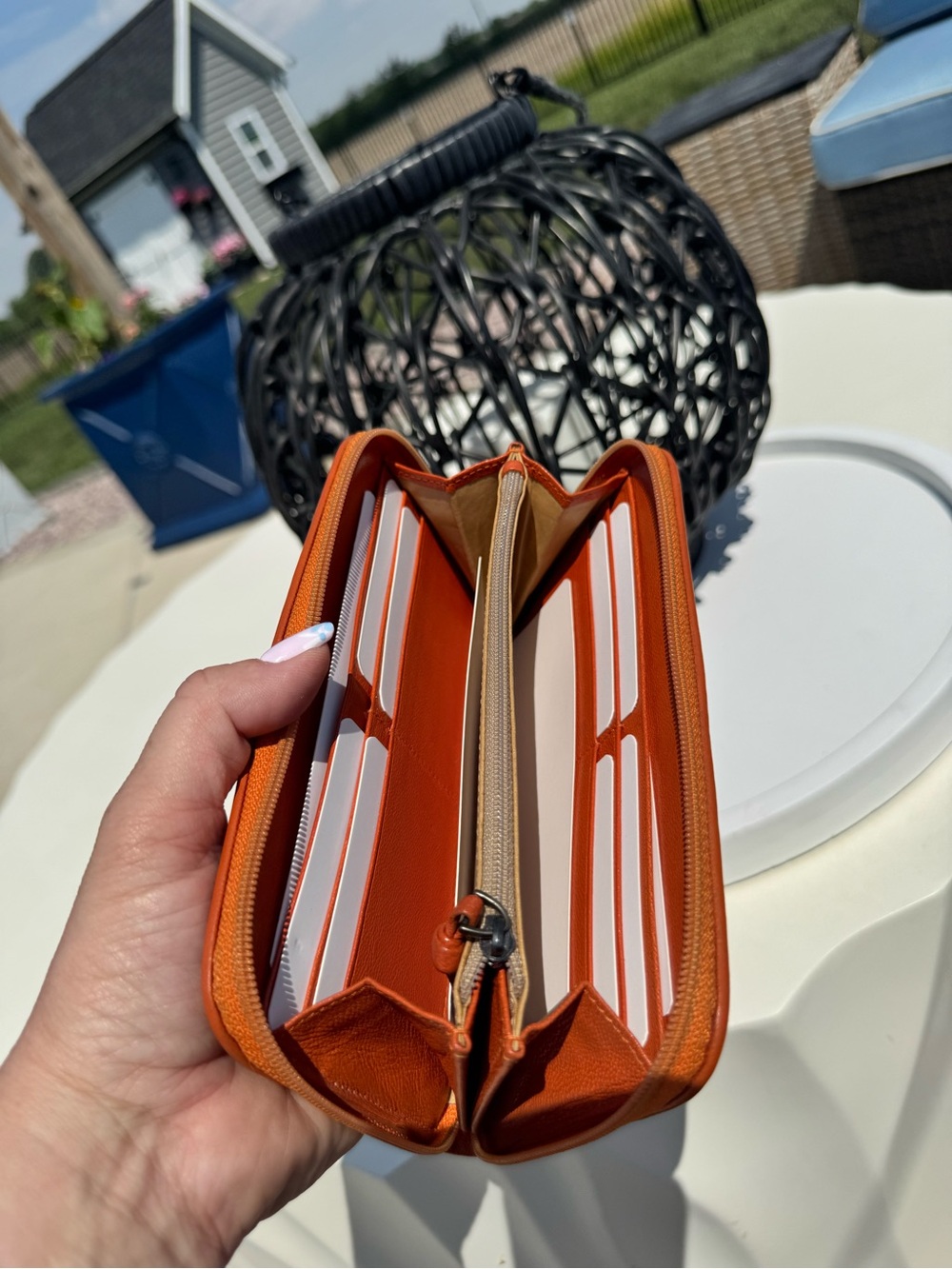 Bottega Zip-Around Leather Wallet - Orange - Picture 7 of 7